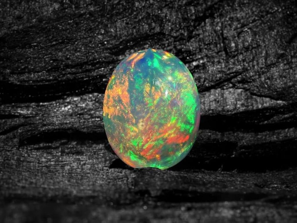 Opal Gemstone Benefits